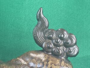 獅子香炉 尾