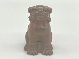獅子香盒　金重陶陽造