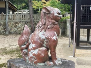 湯次神社　狛犬