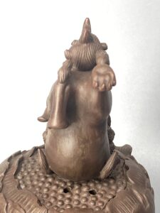 金重陶陽造 牡丹獅子香炉