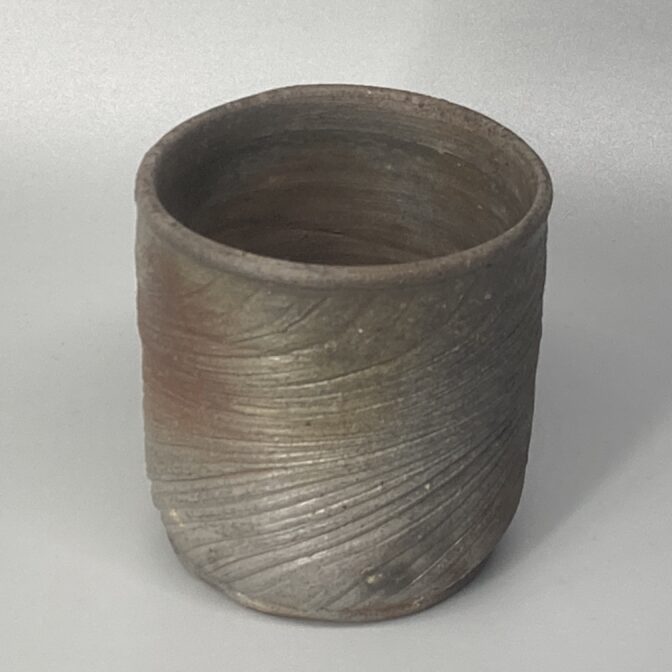 備前焼　コップ　桟切
