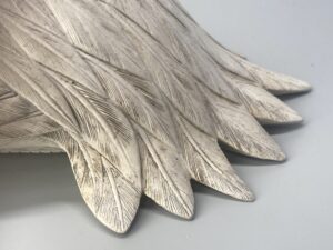 白備前　鶴香炉