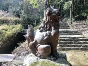 備前焼の狛犬　天神社