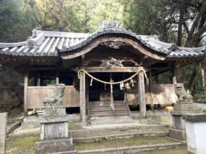 備前焼の狛犬　天神社